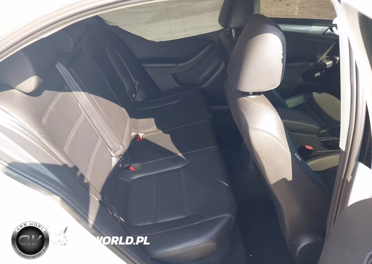 2017 Volkswagen Jetta 1.4T Se VIN:3VWDB7AJ9HM404576 - 8