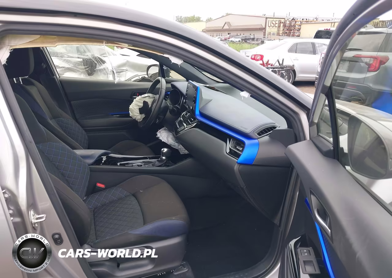 2020 Toyota C-Hr Xle VIN:JTNKHMBX2L1064201 - 5