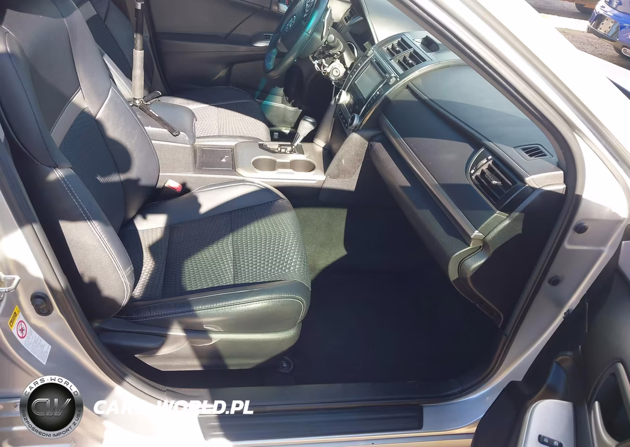 2014 Toyota Camry Se VIN:4T1BF1FKXEU415361 - 5