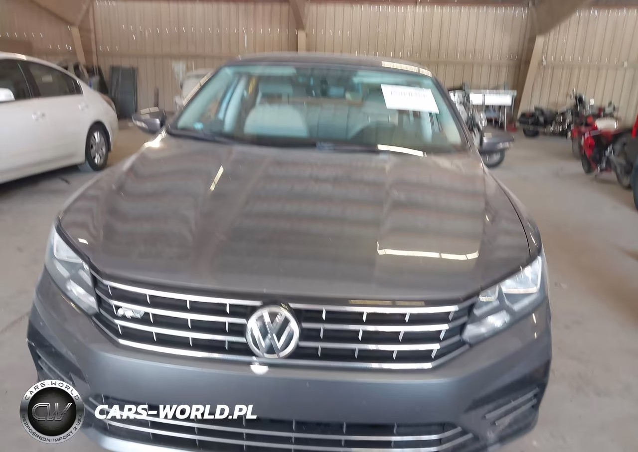 2016 Volkswagen Passat 1.8T R-Line VIN:1VWAS7A38GC058556 - 12