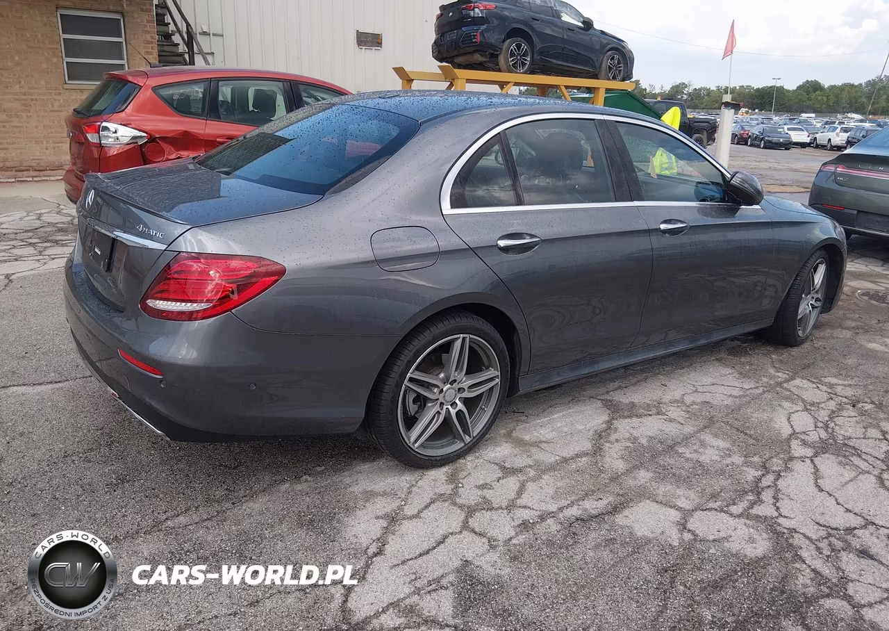 2017 Mercedes-Benz E 300 4Matic VIN:WDDZF4KB2HA098309 - 4