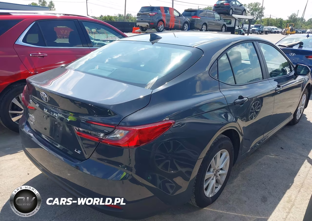 2026 Toyota Camry Le VIN:4T1DAACK6TU306260 - 4
