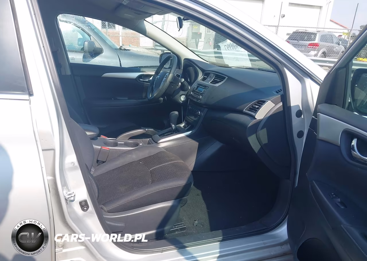 2017 Nissan Sentra S VIN:3N1AB7AP8HY323073 - 5