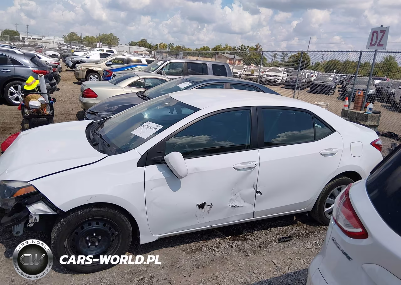 2016 Toyota Corolla Le VIN:2T1BURHE7GC618398 - 15