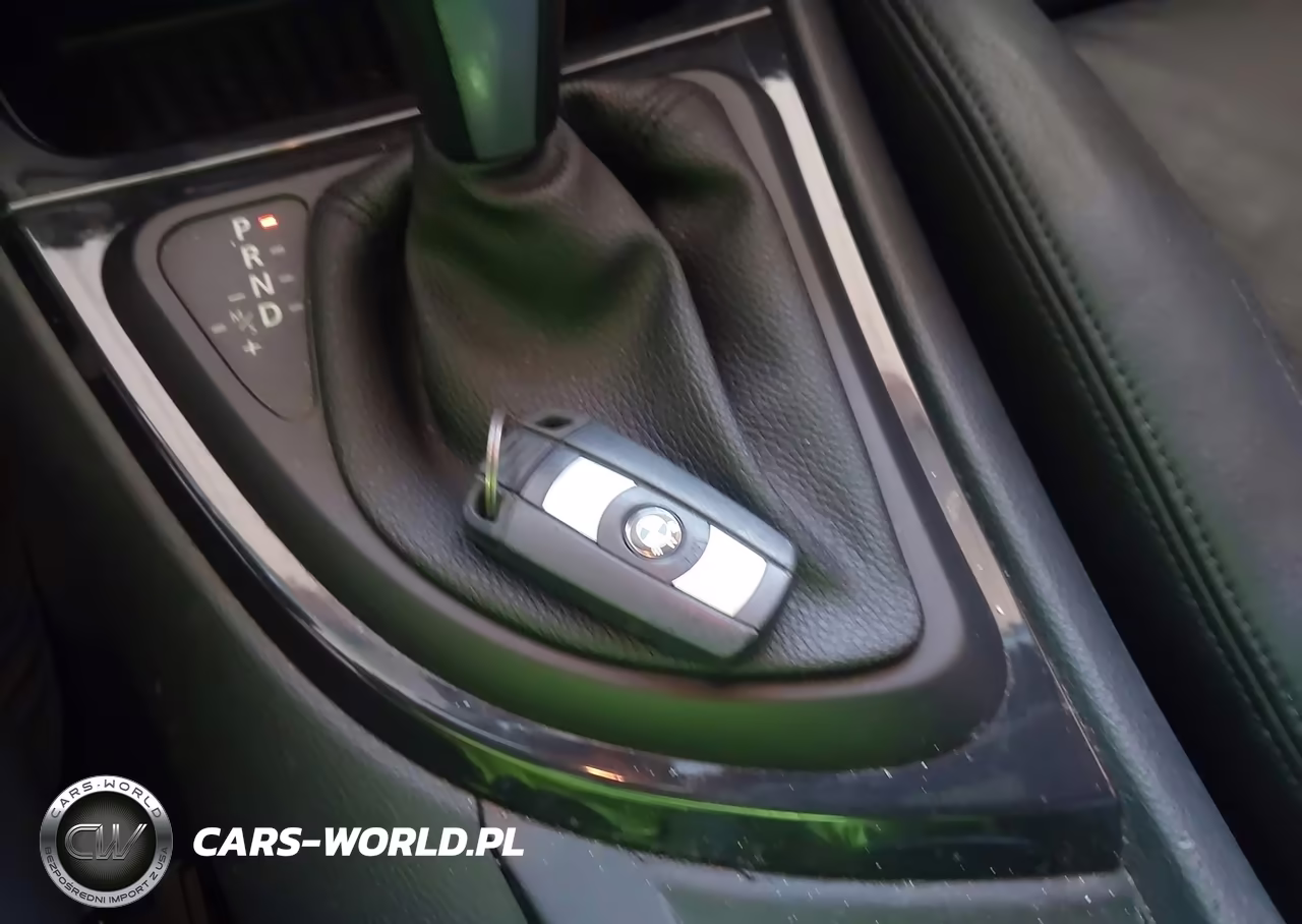 2011 BMW 128I VIN:WBAUL7C54BVM78904 - 11