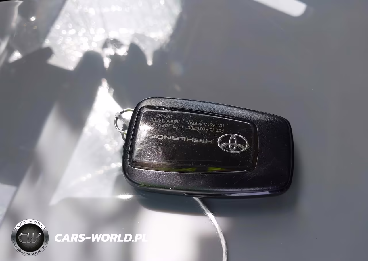 2022 Toyota Highlander Xle VIN:5TDGZRBH6NS199278 - 11