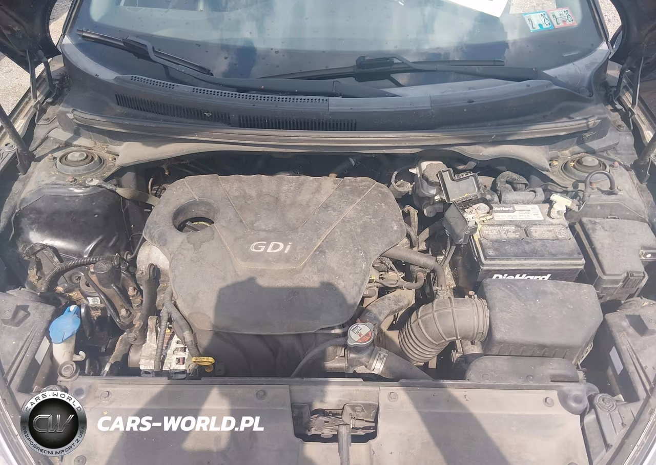 2015 Hyundai Veloster Re:flex VIN:KMHTC6AD4FU221008 - 10