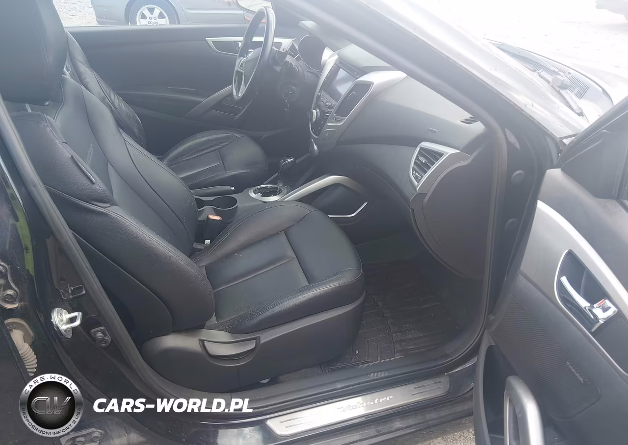 2015 Hyundai Veloster Re:flex VIN:KMHTC6AD4FU221008 - 5
