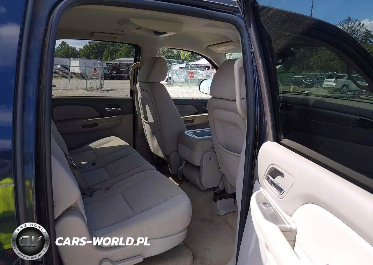 2007 Chevrolet Suburban 1500 Ls VIN:1GNFK16347J183782 - 8