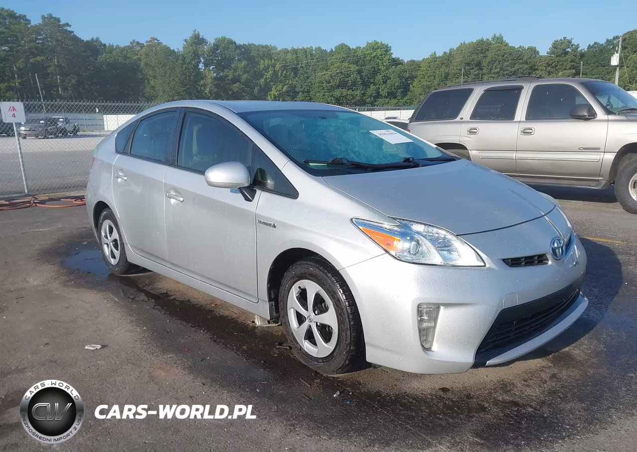 2013 Toyota Prius Three