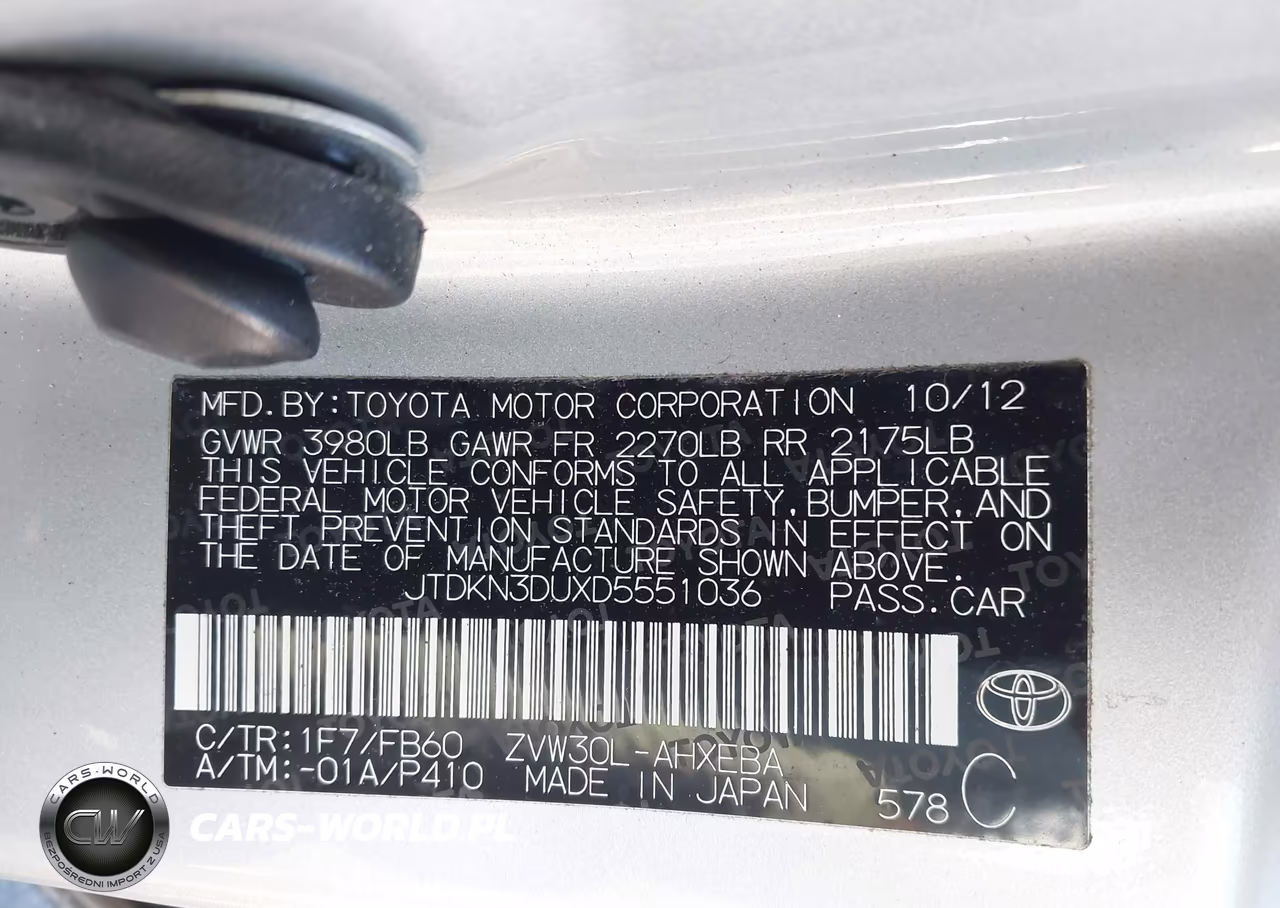 2013 Toyota Prius Three VIN:JTDKN3DUXD5551036 - 9