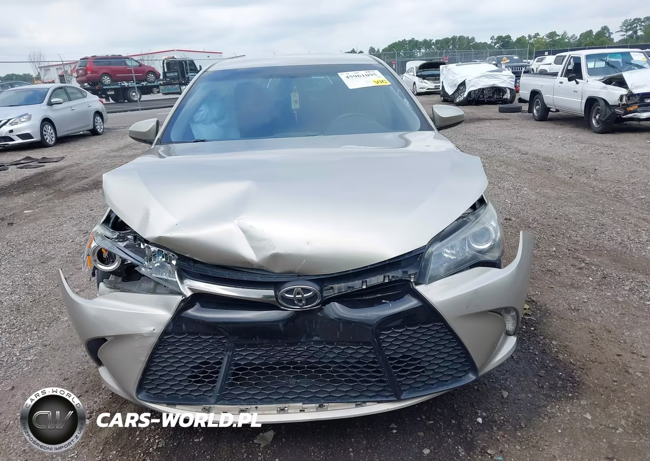 2015 Toyota Camry Se VIN:4T1BF1FK9FU924908 - 12