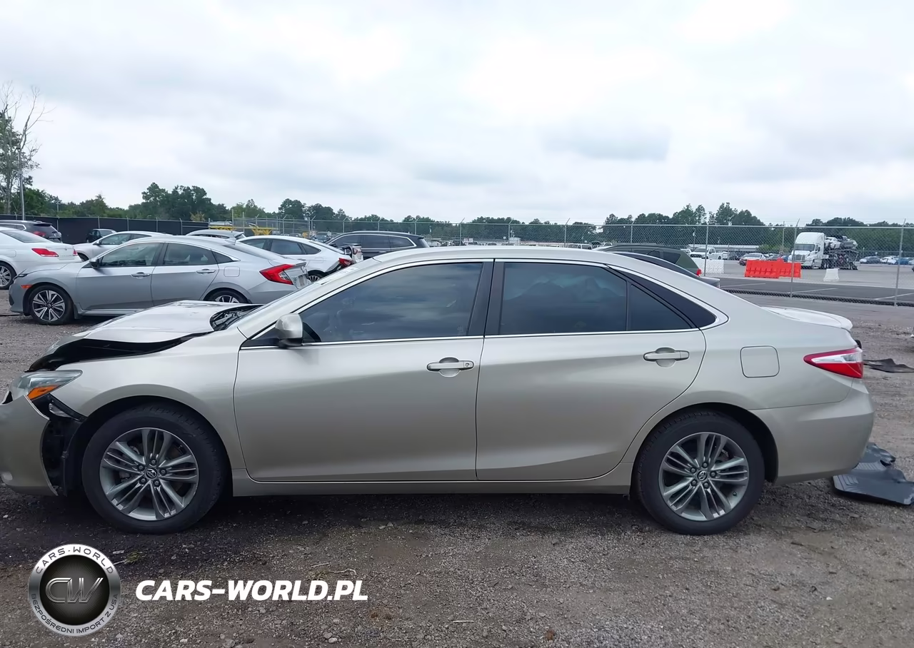 2015 Toyota Camry Se VIN:4T1BF1FK9FU924908 - 14