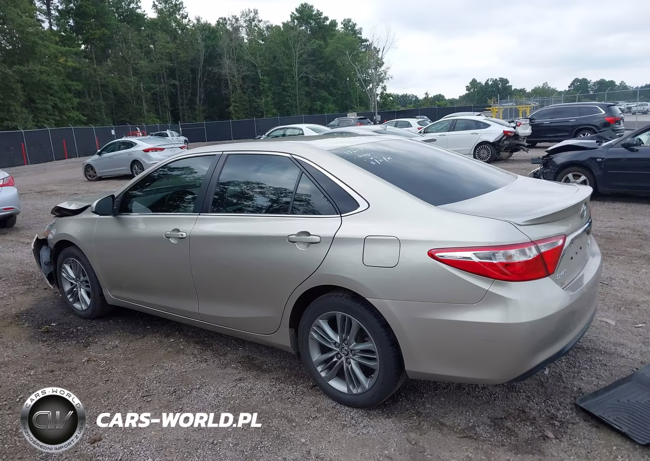 2015 Toyota Camry Se VIN:4T1BF1FK9FU924908 - 3