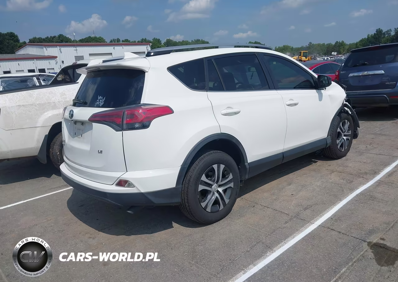 2017 Toyota Rav4 Le VIN:JTMZFREV5HJ139268 - 4