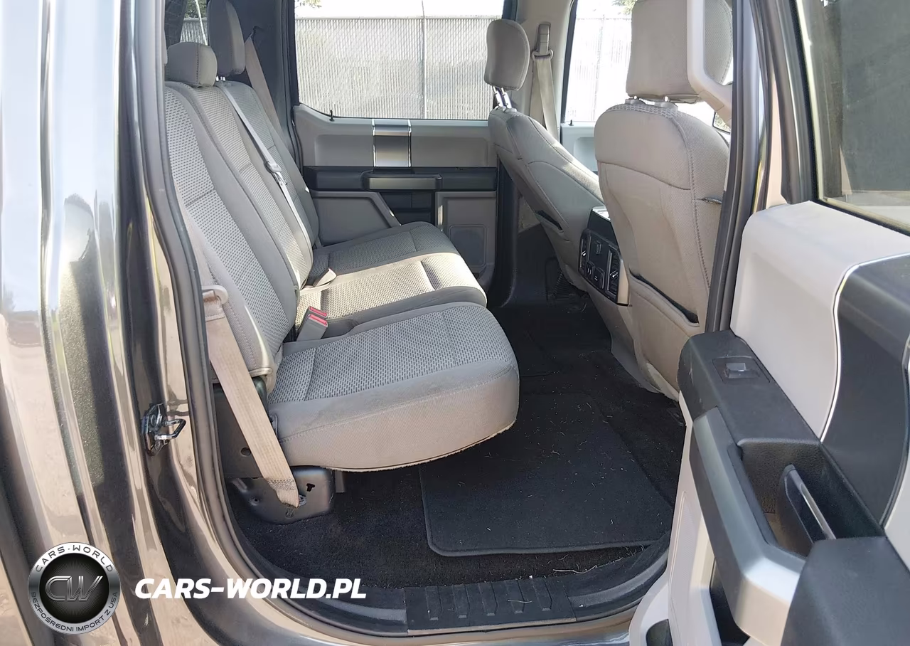 2018 Ford F-150 Xlt VIN:1FTEW1EP4JFA60331 - 8