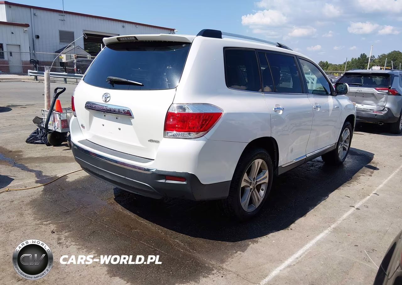2013 Toyota Highlander Limited V6 VIN:5TDDK3EHXDS227212 - 4