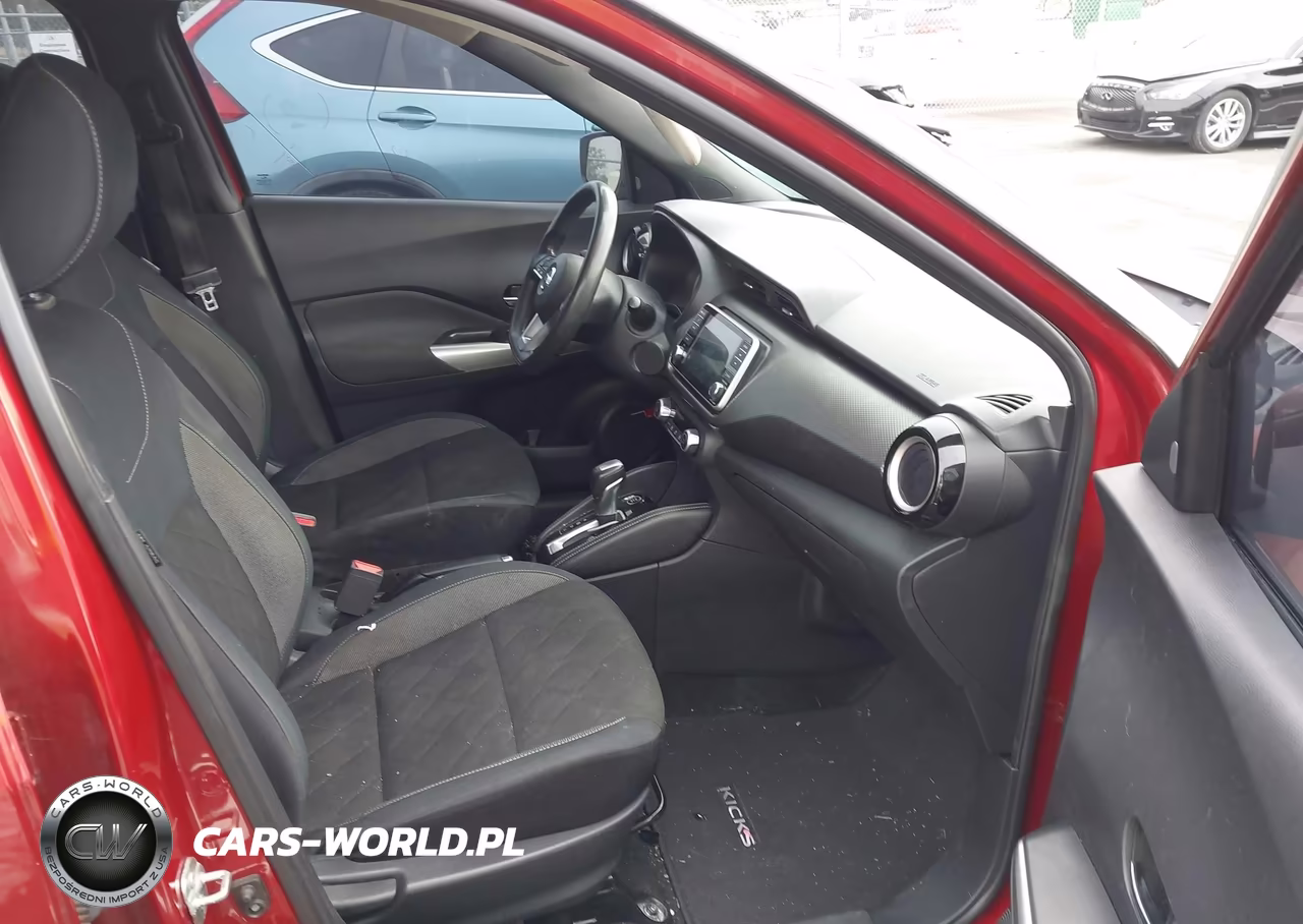 2018 Nissan Kicks Sv VIN:3N1CP5CU7JL510096 - 5