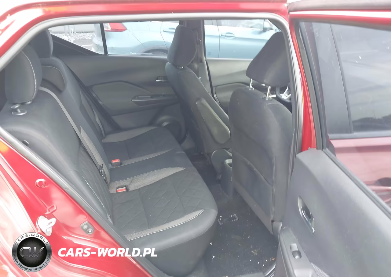 2018 Nissan Kicks Sv VIN:3N1CP5CU7JL510096 - 8