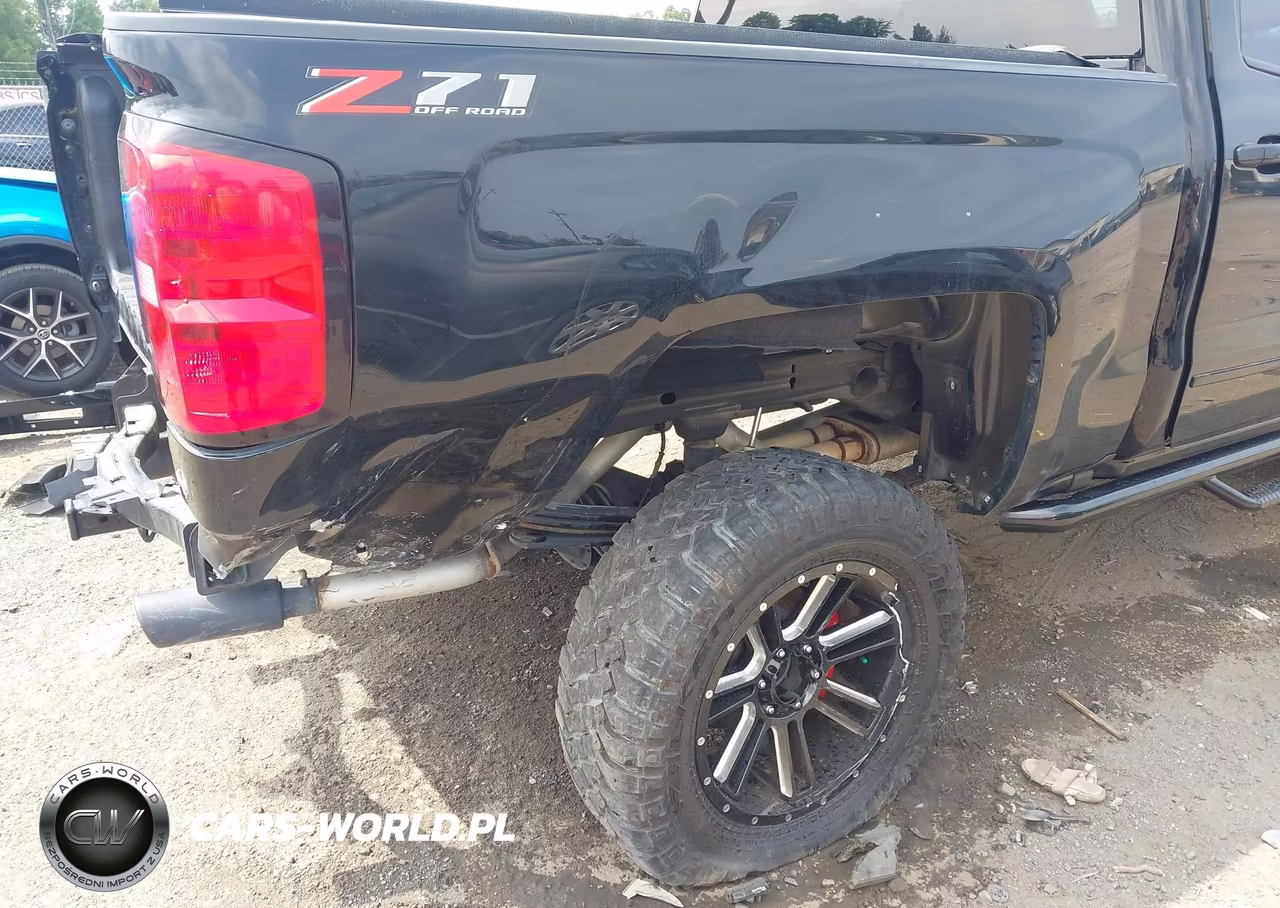 2018 Chevrolet Silverado 1500 2Lt VIN:3GCUKRECXJG300192 - 6