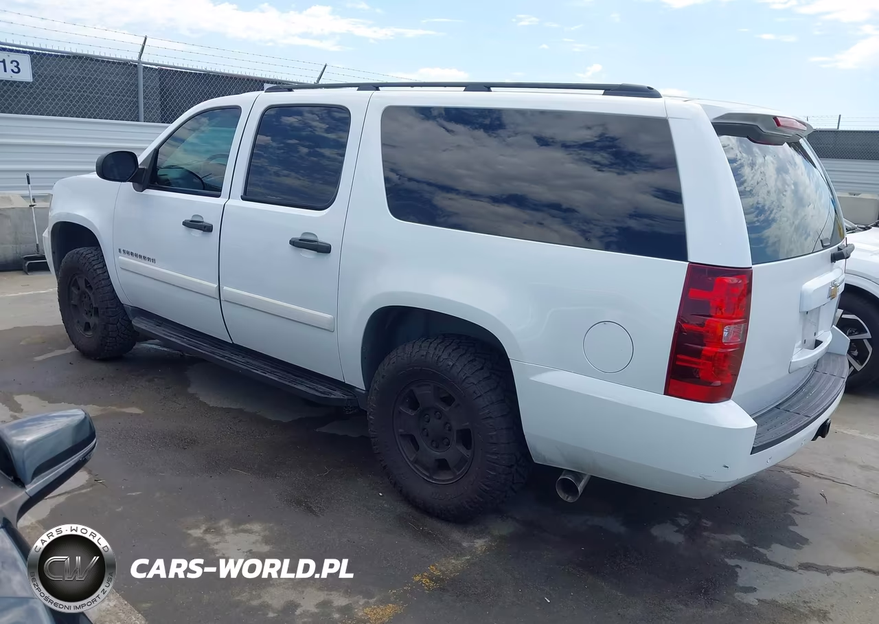 2009 Chevrolet Suburban 1500 Ls VIN:1GNFC16049R150479 - 3
