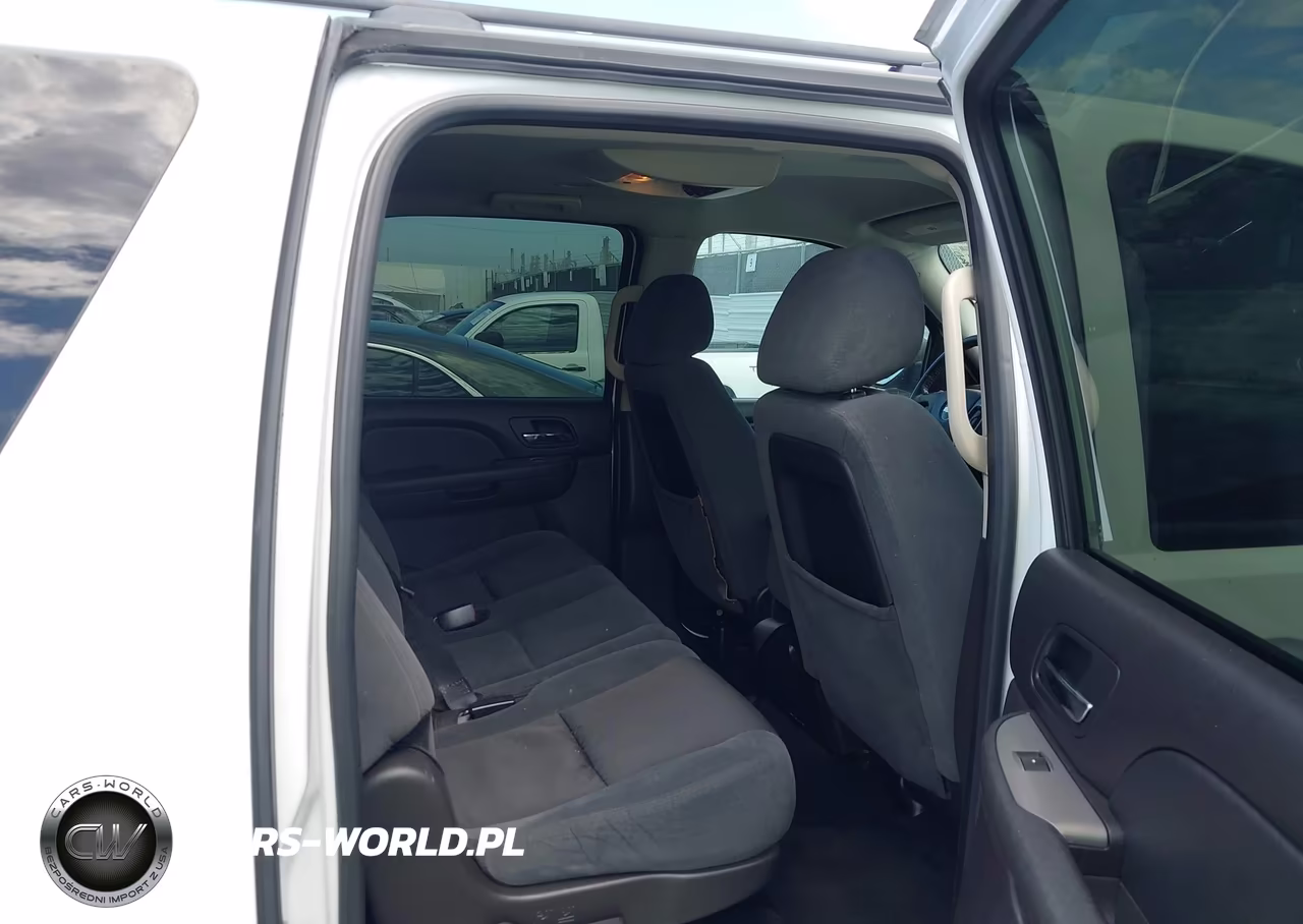 2009 Chevrolet Suburban 1500 Ls VIN:1GNFC16049R150479 - 8