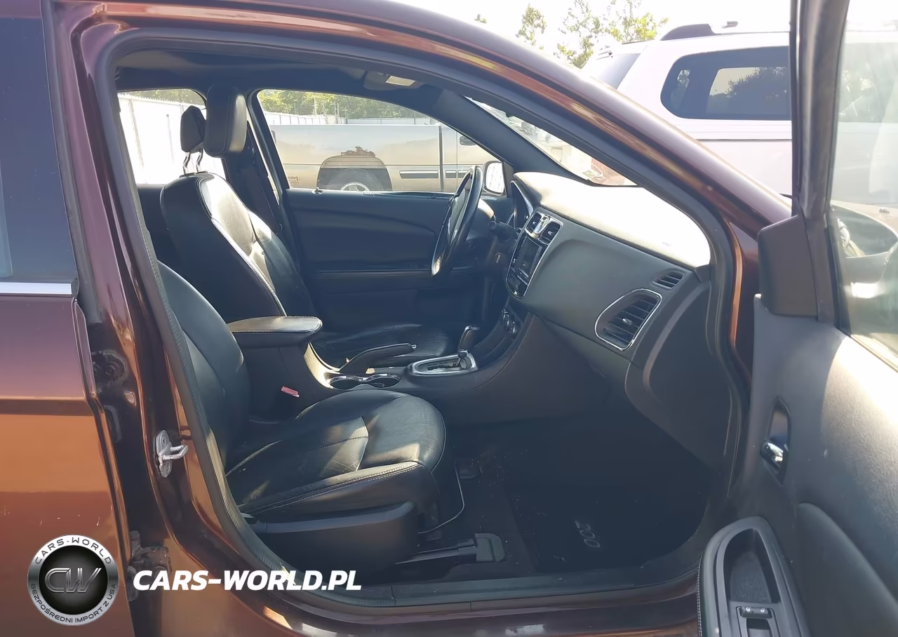 2012 Chrysler 200 Limited VIN:1C3CCBCG5CN266652 - 3