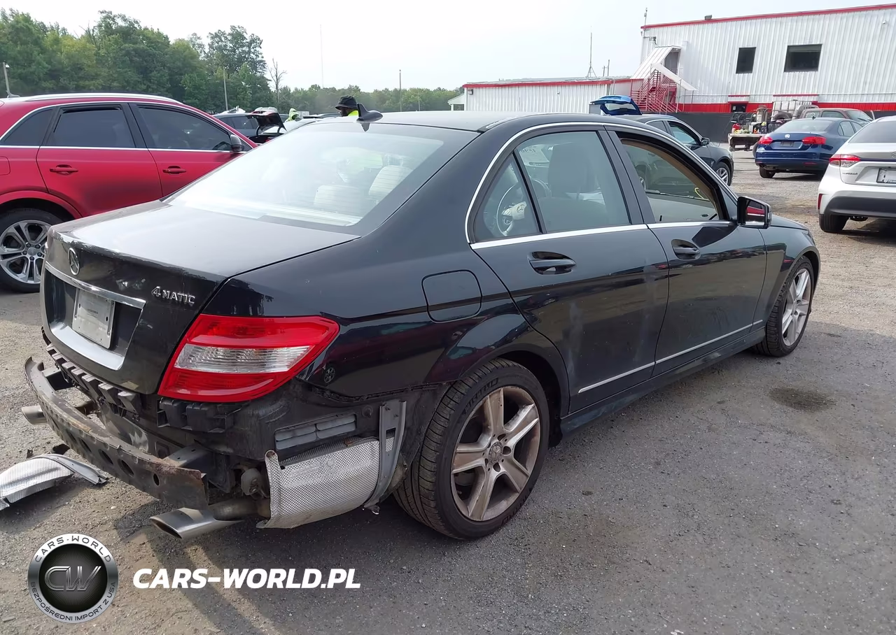 2011 Mercedes-Benz C 300 Luxury 4Matic-Sport 4Matic VIN:WDDGF8BB7BR146037 - 4