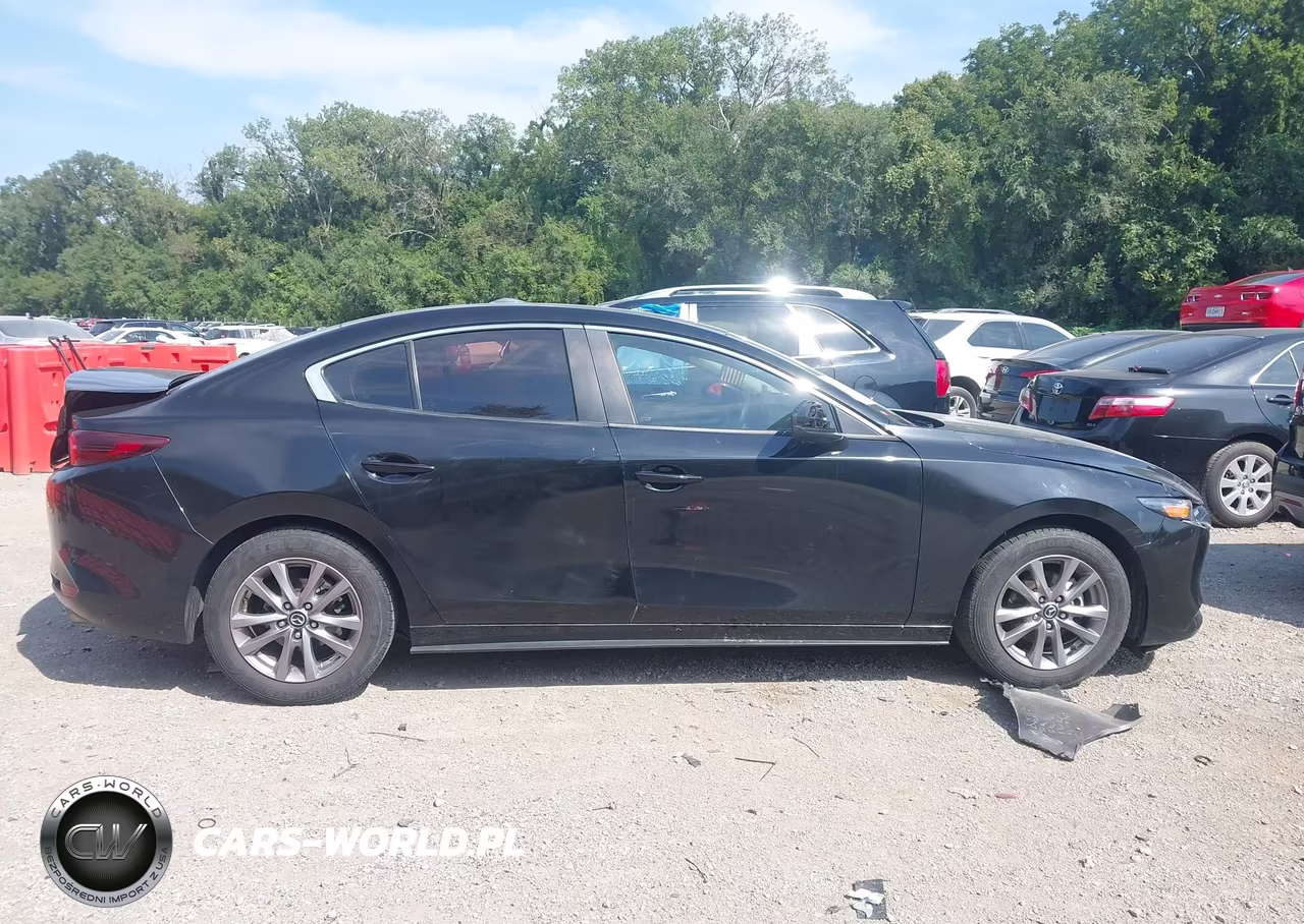 2020 Mazda Mazda3 VIN:3MZBPABL9LM127944 - 13