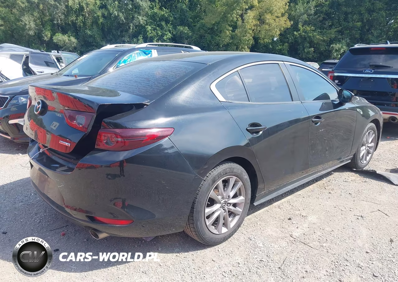 2020 Mazda Mazda3 VIN:3MZBPABL9LM127944 - 4