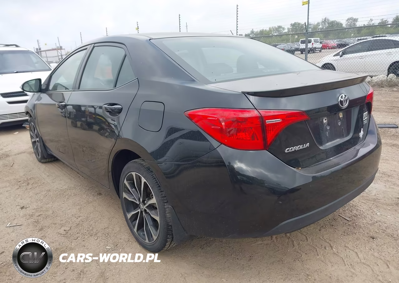 2019 Toyota Corolla Se VIN:2T1BURHE0KC136087 - 3