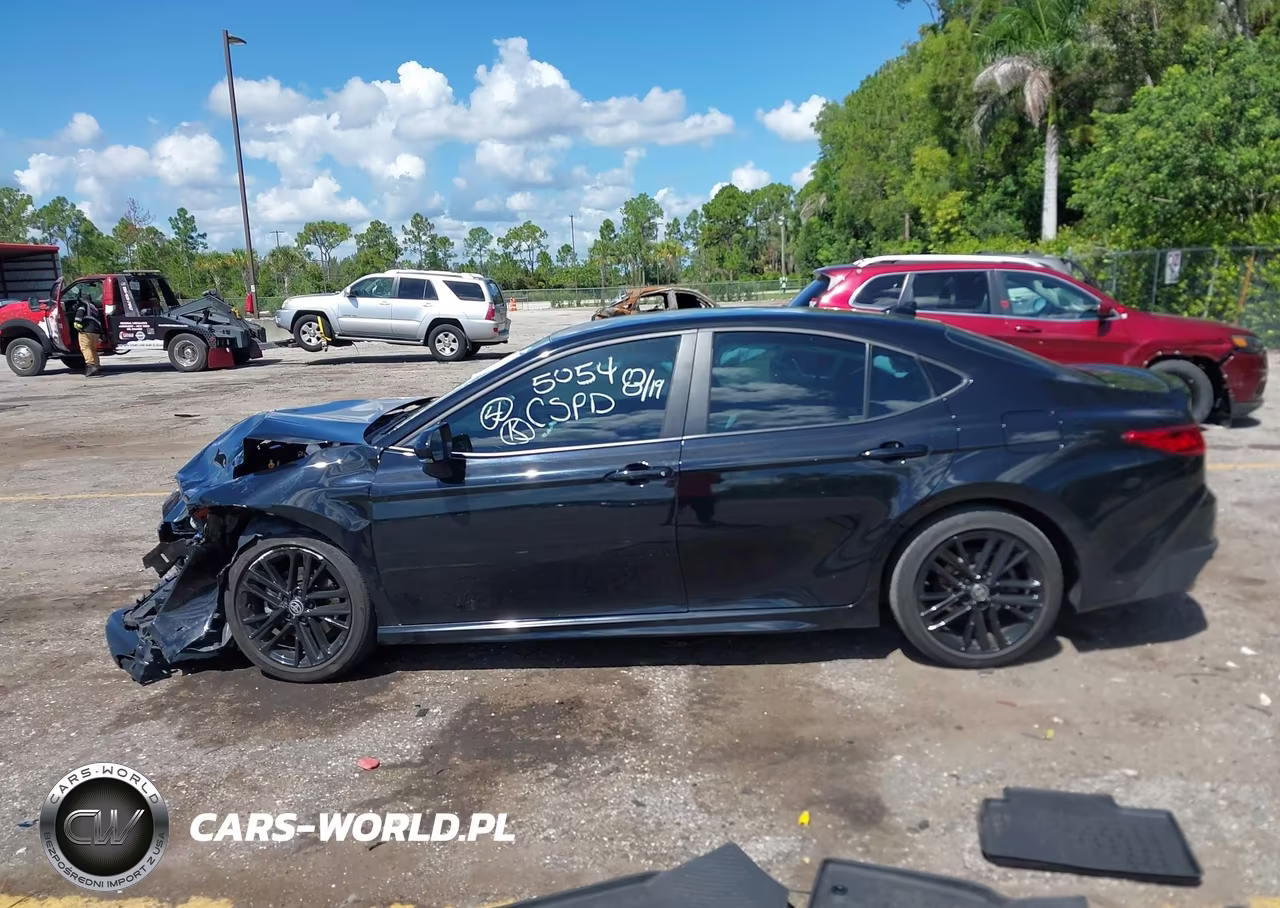 2025 Toyota Camry Se VIN:4T1DAACK0SU095054 - 14