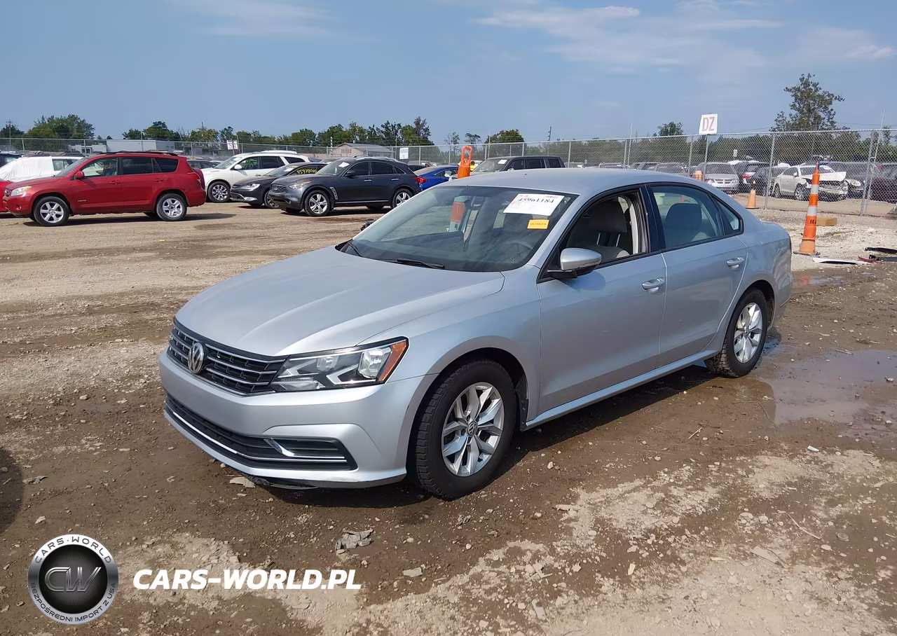 2018 Volkswagen Passat 2.0T R-Line-2.0T S VIN:1VWAA7A31JC022041 - 2