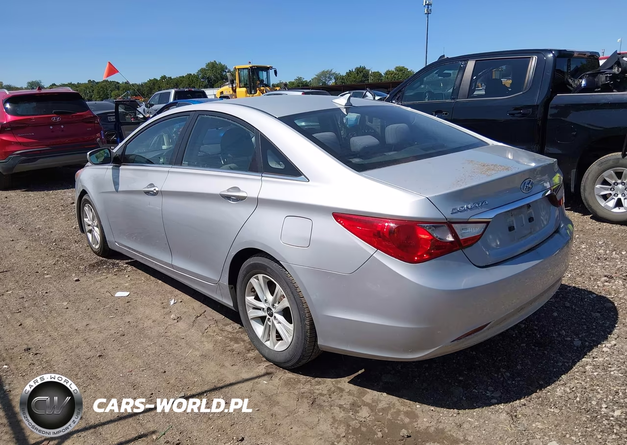 2011 Hyundai Sonata Gls VIN:5NPEB4AC9BH048439 - 3