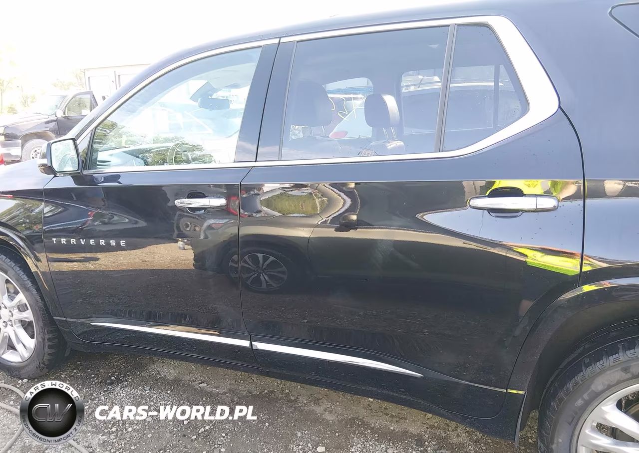 2018 Chevrolet Traverse High Country VIN:1GNEVKKW0JJ183312 - 14