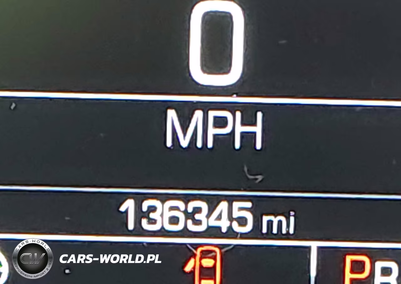 2018 Chevrolet Traverse High Country VIN:1GNEVKKW0JJ183312 - 15