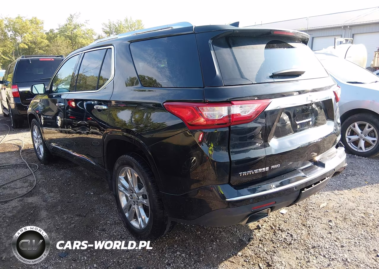 2018 Chevrolet Traverse High Country VIN:1GNEVKKW0JJ183312 - 3