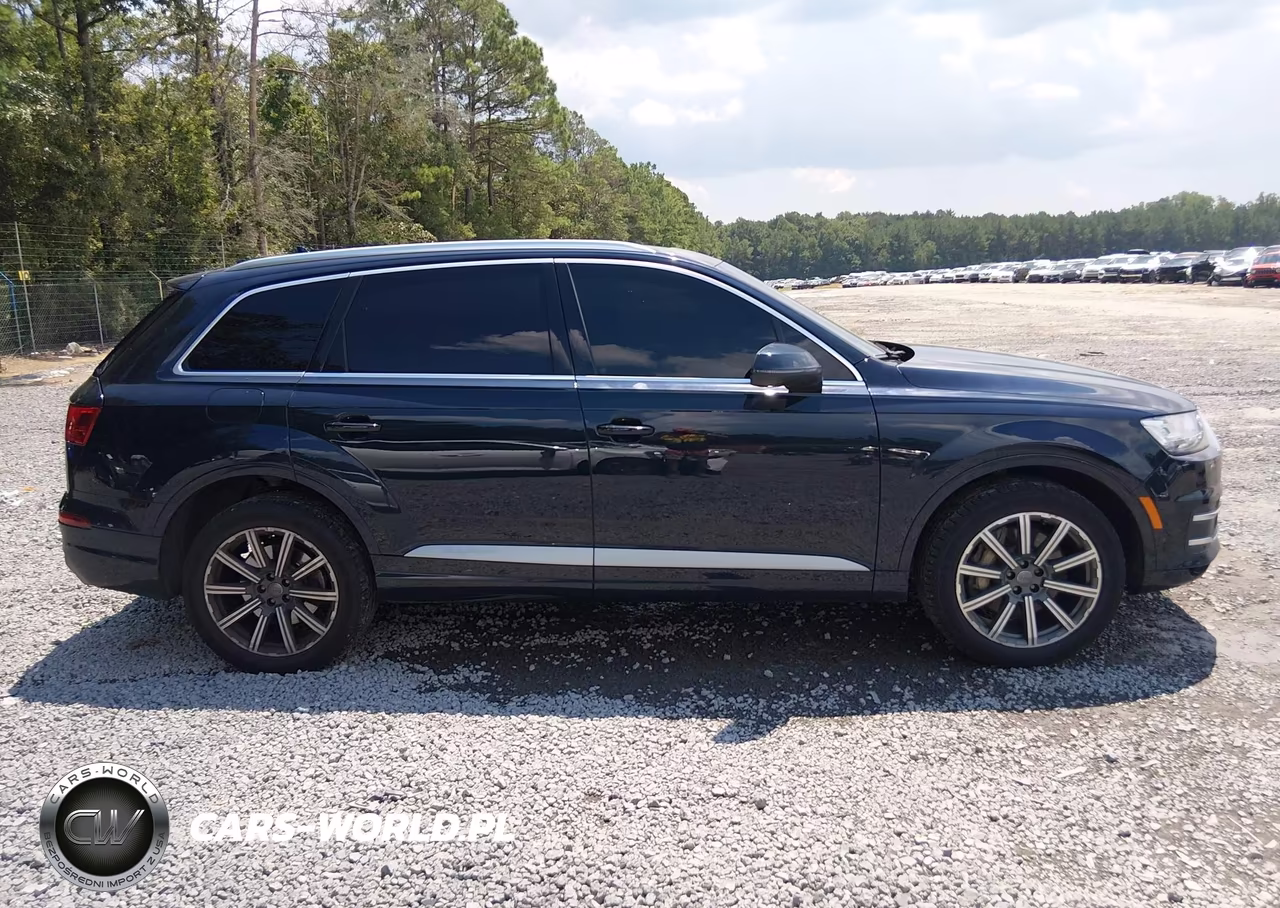 2018 Audi Q7 3.0T Premium VIN:WA1LAAF71JD005166 - 14