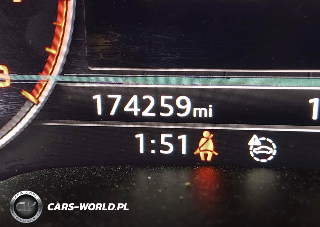 2018 Audi Q7 3.0T Premium VIN:WA1LAAF71JD005166 - 16