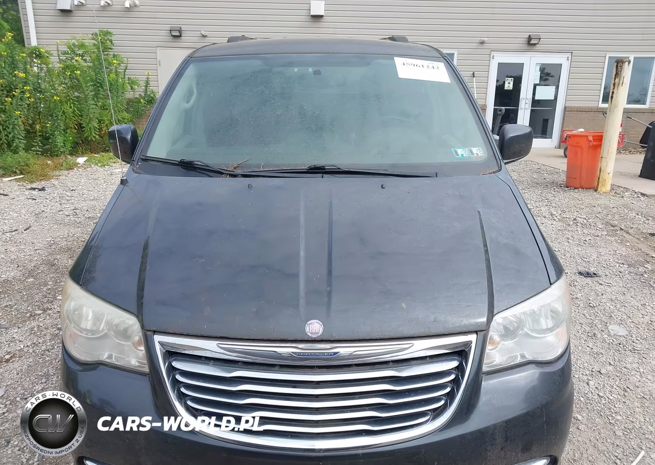 2011 Chrysler Town & Country Touring VIN:2A4RR5DG0BR677733 - 6