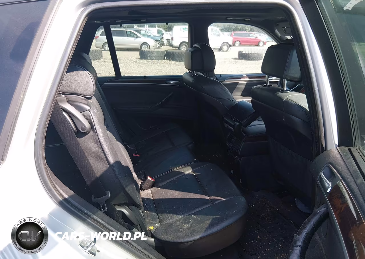 2008 BMW X5 3.0Si VIN:5UXFE43588L003845 - 8