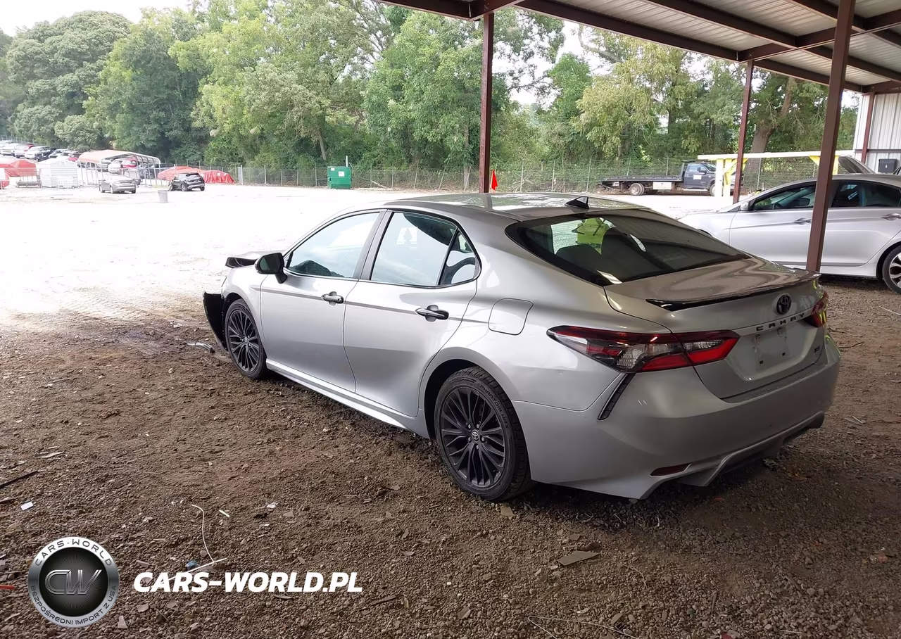 2022 Toyota Camry Se Nightshade Edition VIN:4T1G11AK5NU499603 - 3