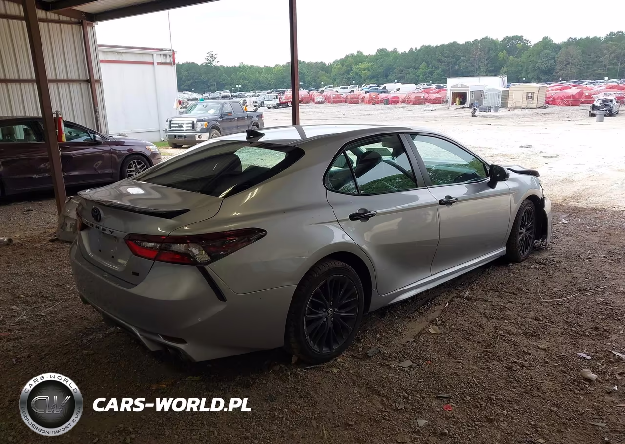 2022 Toyota Camry Se Nightshade Edition VIN:4T1G11AK5NU499603 - 4