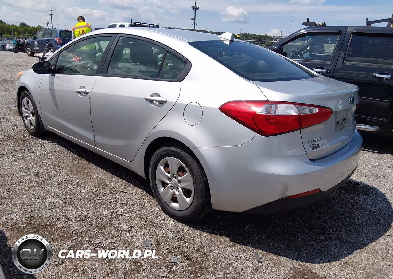 2015 Kia Forte Lx VIN:KNAFX4A63F5313505 - 3