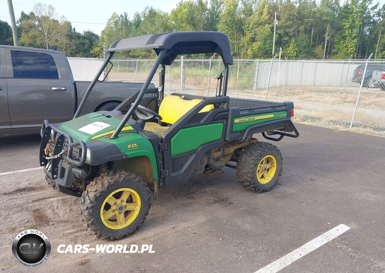 2014 John Deere 812Cc VIN:M0825GEPFM1000001 - 2