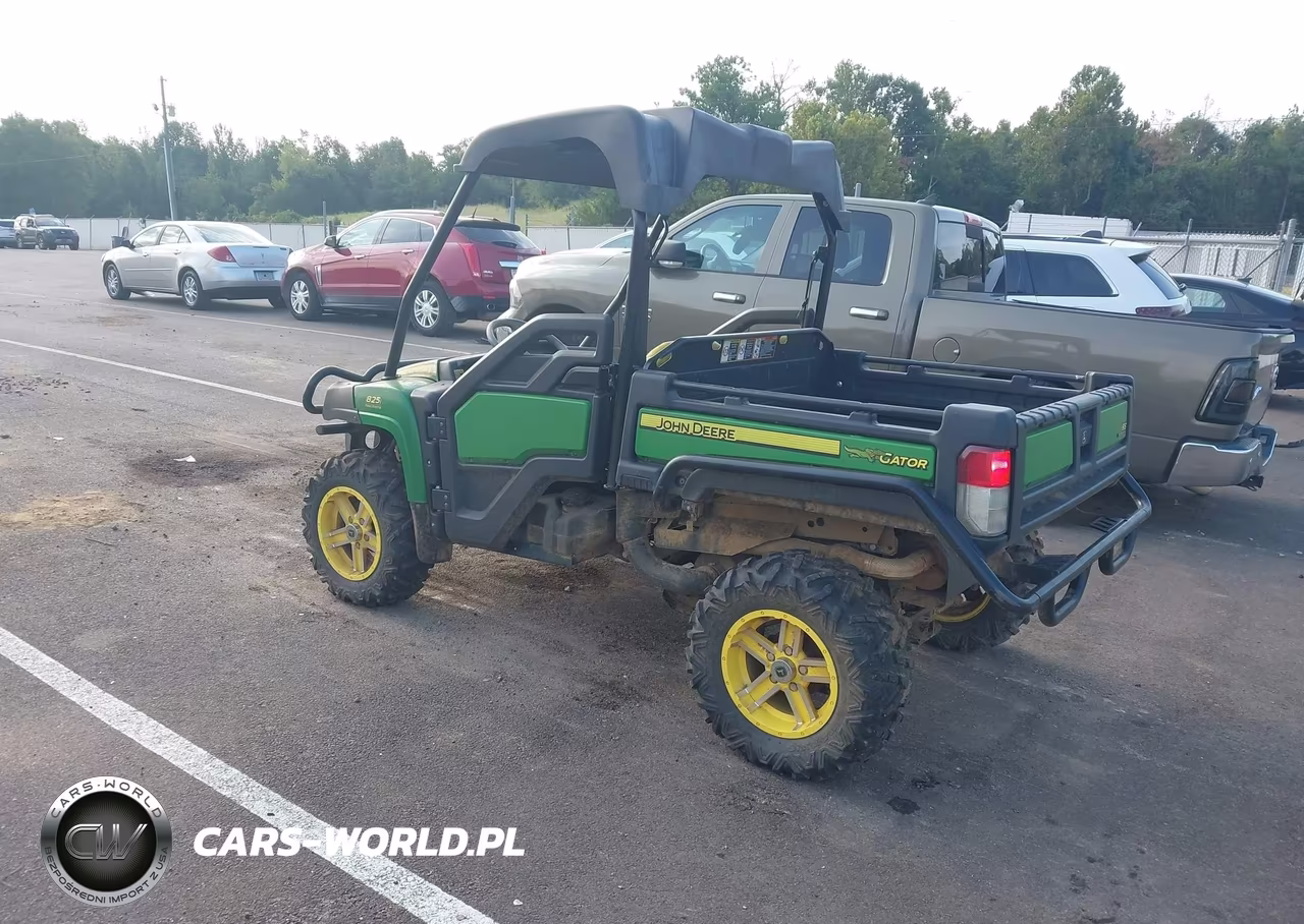 2014 John Deere 812Cc VIN:M0825GEPFM1000001 - 3