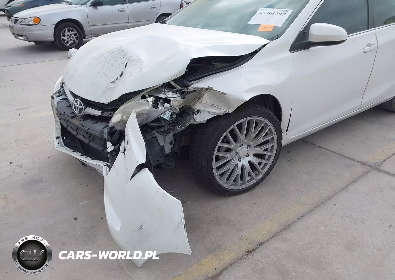 2015 Toyota Camry Xse VIN:4T1BF1FK1FU480438 - 6