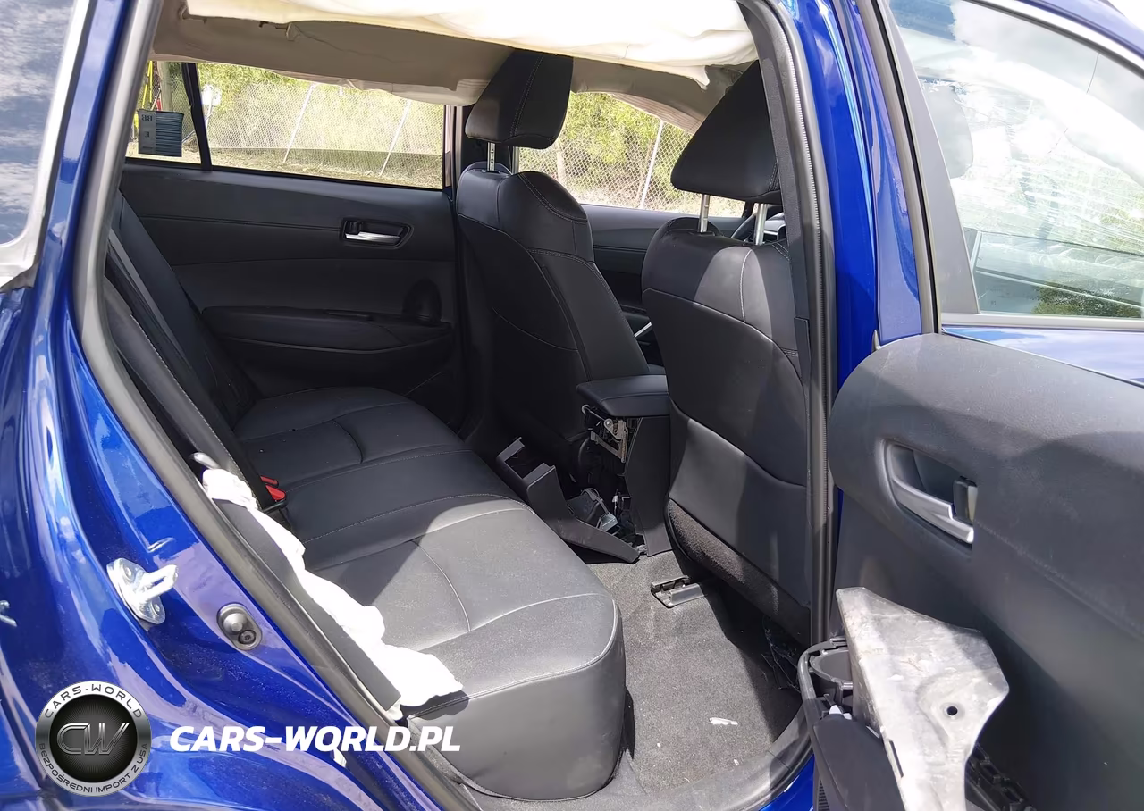 2025 Toyota Corolla Cross Xle VIN:7MUDAABG9SV139001 - 8