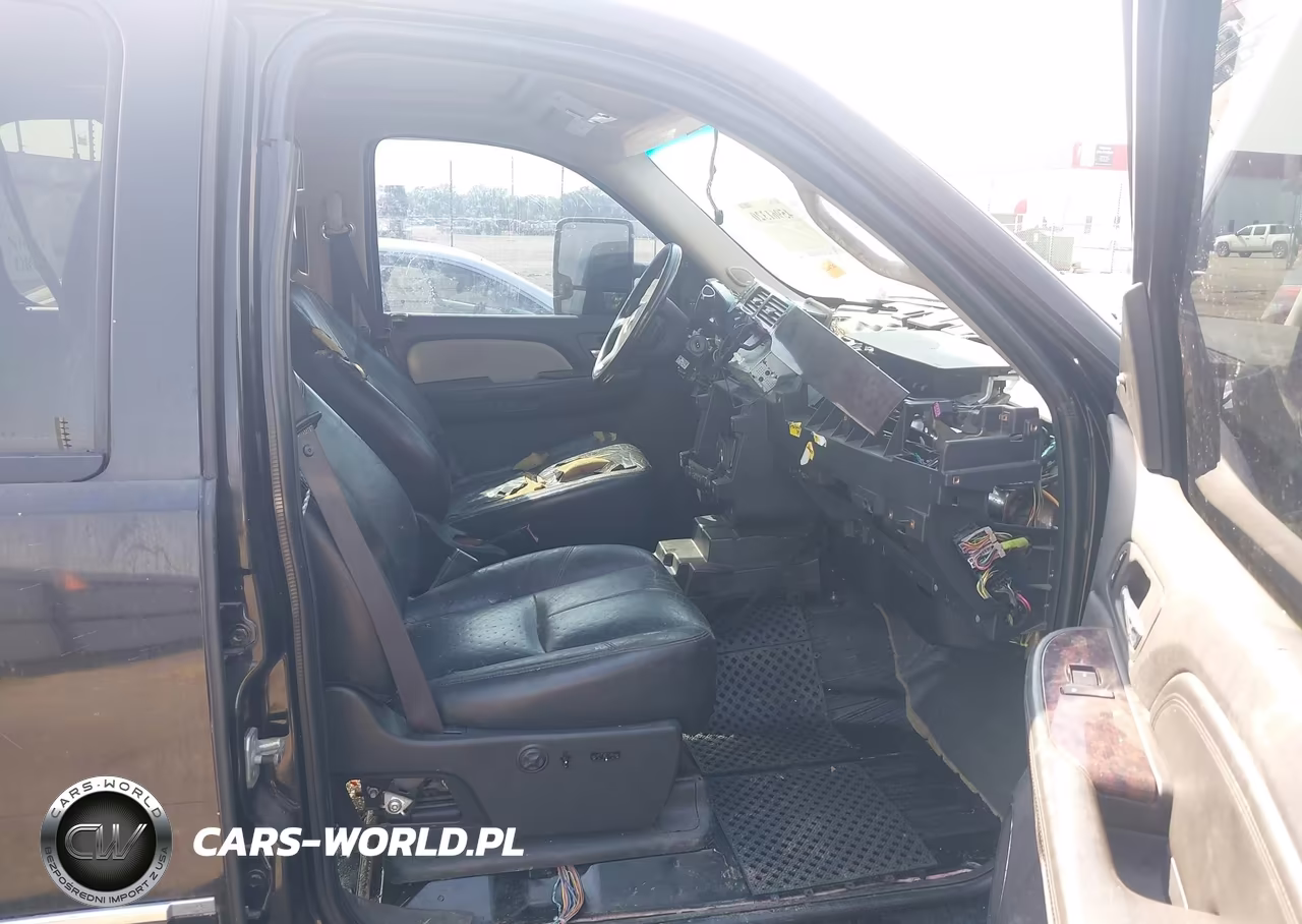2008 GMC Sierra 1500 Denali VIN:2GTEK638681153888 - 5