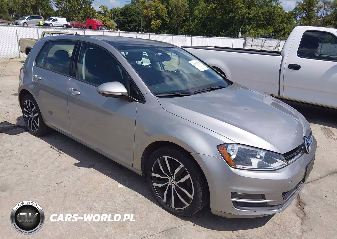 2015 Volkswagen Golf Tsi Se 4-Door